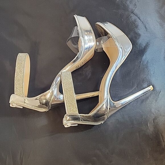 QUPID HIGH HEEL GLITTER EMBROIDERY ANKLE STRAP ZIP CLOSURE CLEAR STRAP SANDAL - Picture 10 of 16